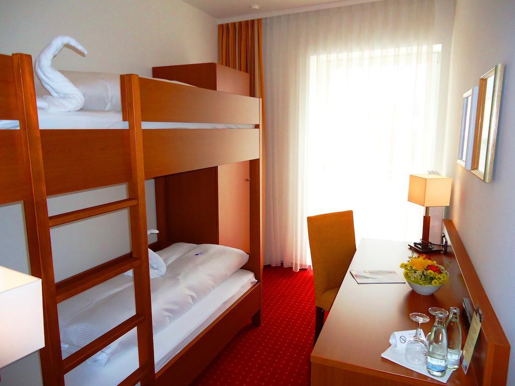 Hotel Gasthof Posthalter ツヴィーゼル 部屋 写真