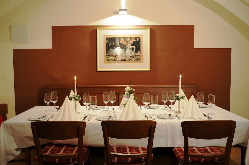 Hotel Gasthof Posthalter ツヴィーゼル エクステリア 写真